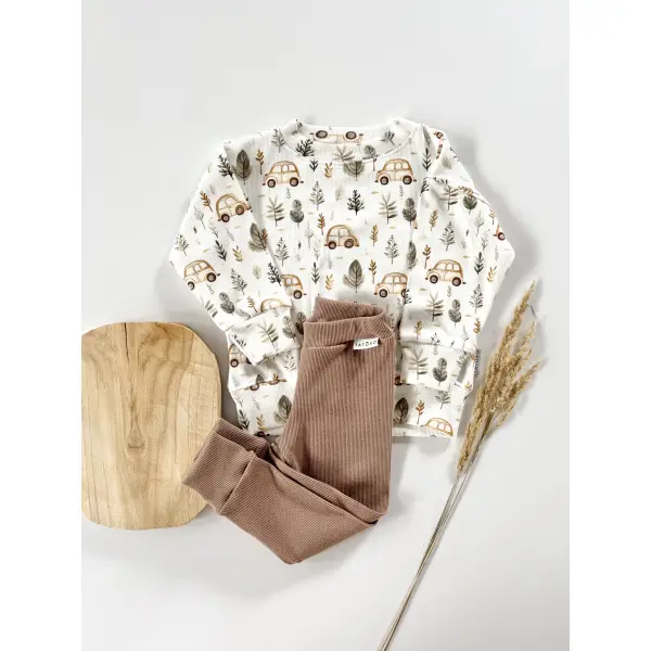 KOMPLET BLUZA PRĄŻKOWANA CARS + LEGGINSY PRĄŻKOWANE CYNAMON