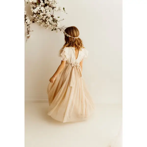 SUKIENKA KOMUNIJNA DELIKATNA ELEGANCJA